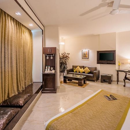 Hotel Shanti Palace Mahipalpur New Delhi Bagian luar foto