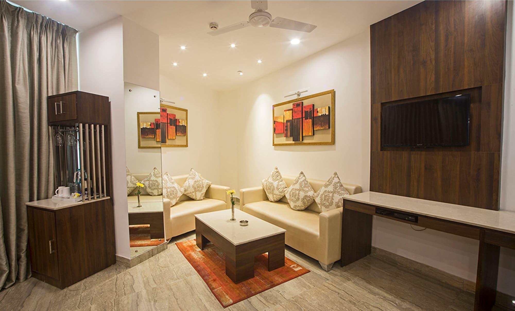 Hotel Shanti Palace Mahipalpur New Delhi Bagian luar foto