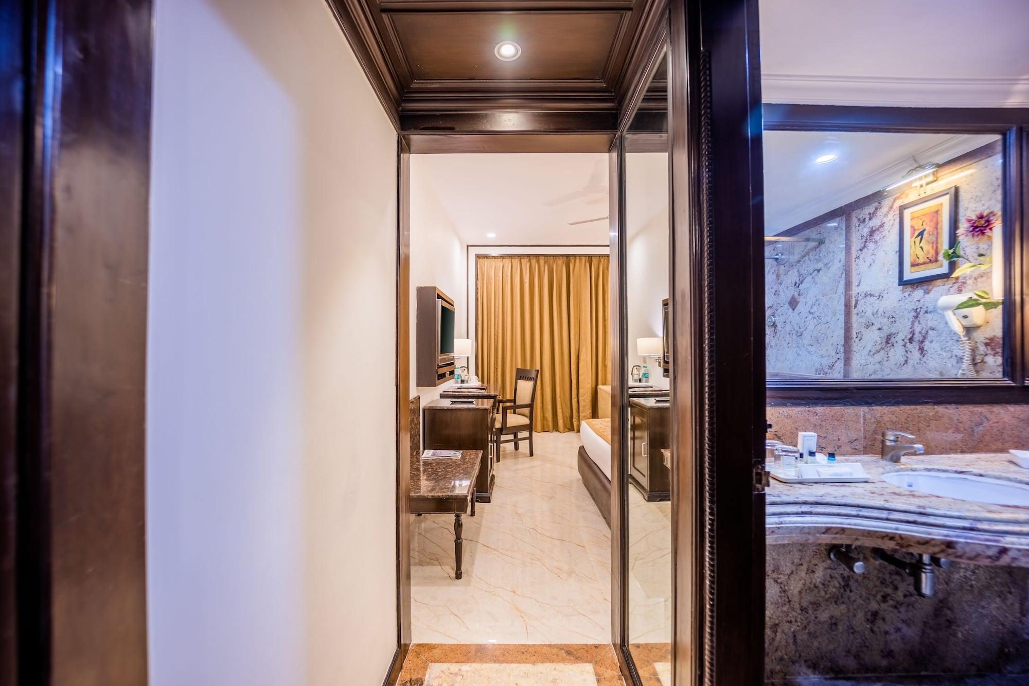 Hotel Shanti Palace Mahipalpur New Delhi Bagian luar foto