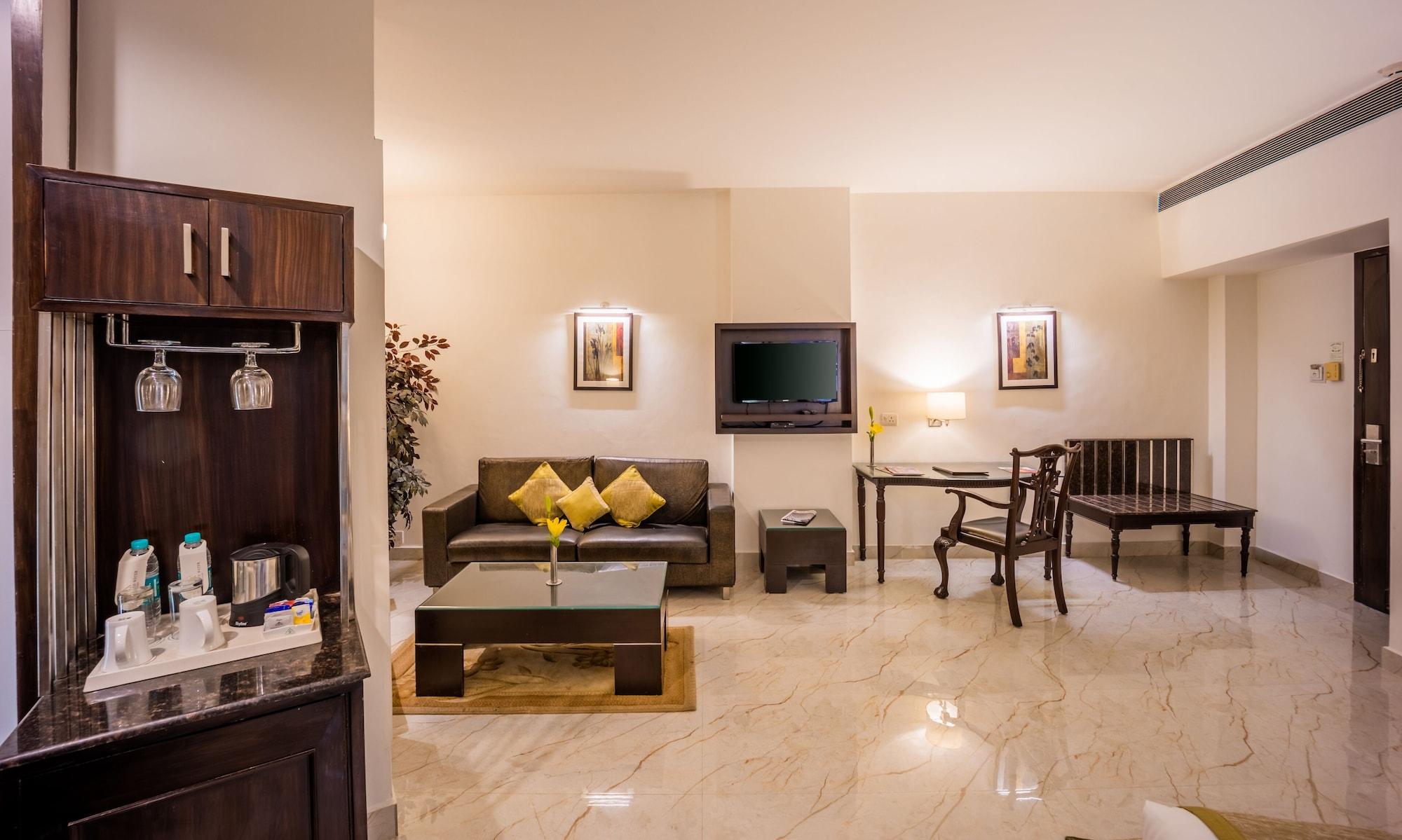 Hotel Shanti Palace Mahipalpur New Delhi Bagian luar foto
